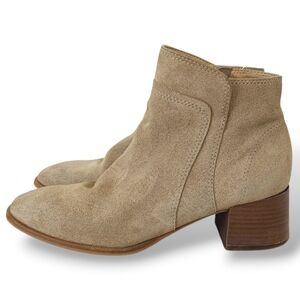 Lucky Brand Tan Lilka Ankle Booties Suede Stacked Block Heel Western Cute Boho 9